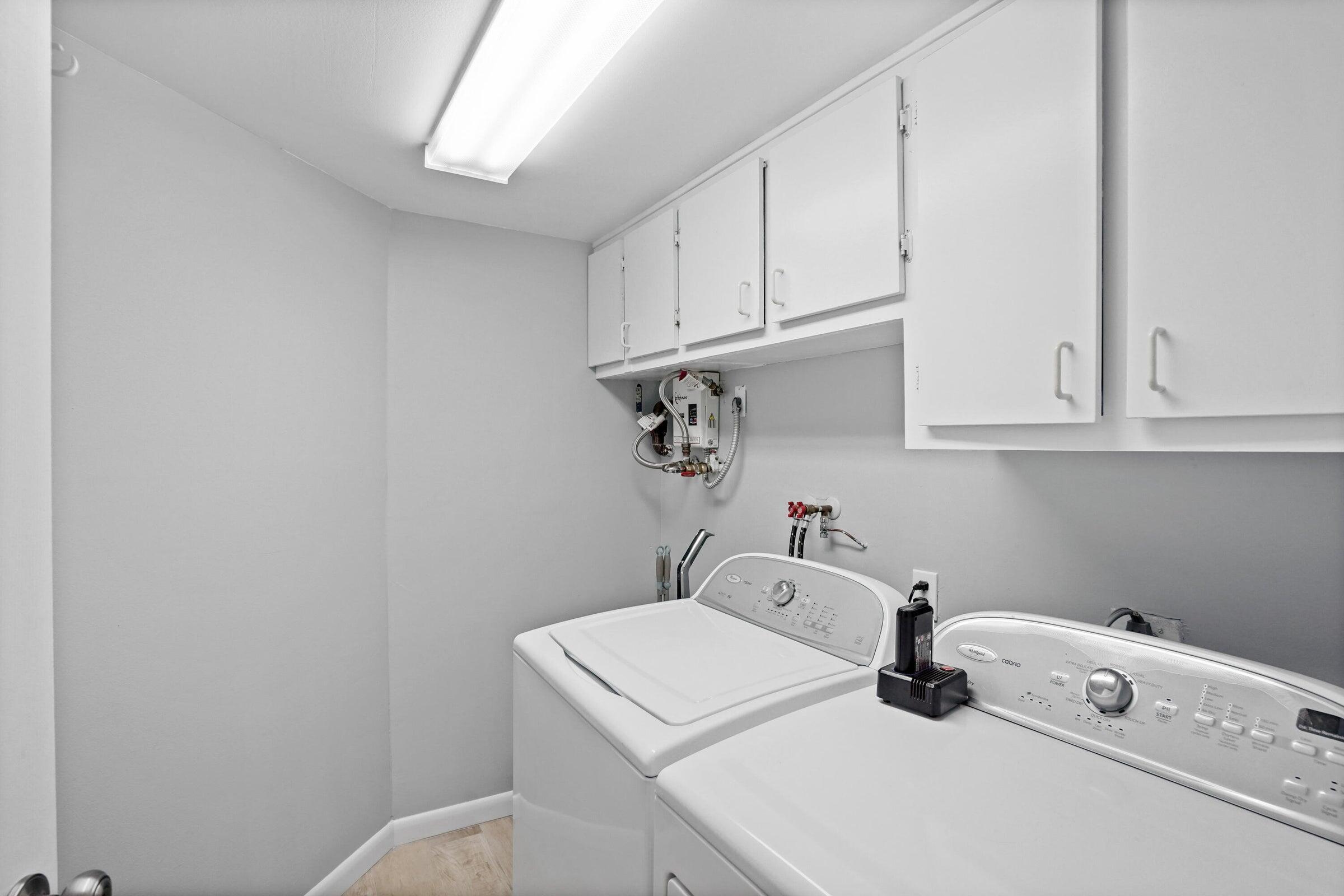 LAVERS DELRAY RACQUET CLUB CONDO - Residential Lease