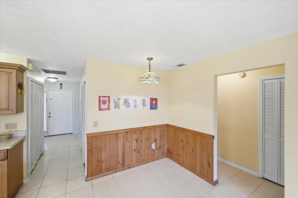 PORT ST LUCIE SECTION 3 - Residential