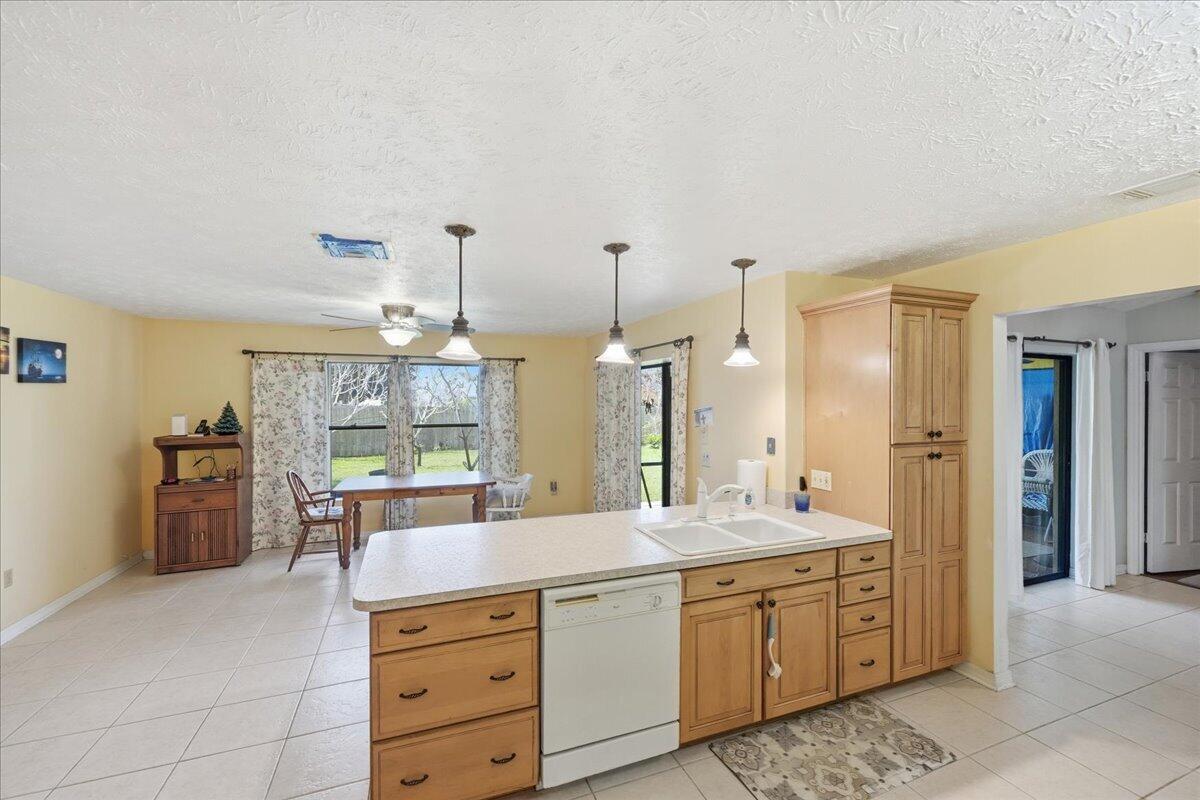 PORT ST LUCIE SECTION 3 - Residential