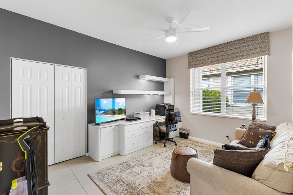 Photo of 9719 Crescent View Drive S, Boynton Beach, FL 33437 (MLS # B26018771)