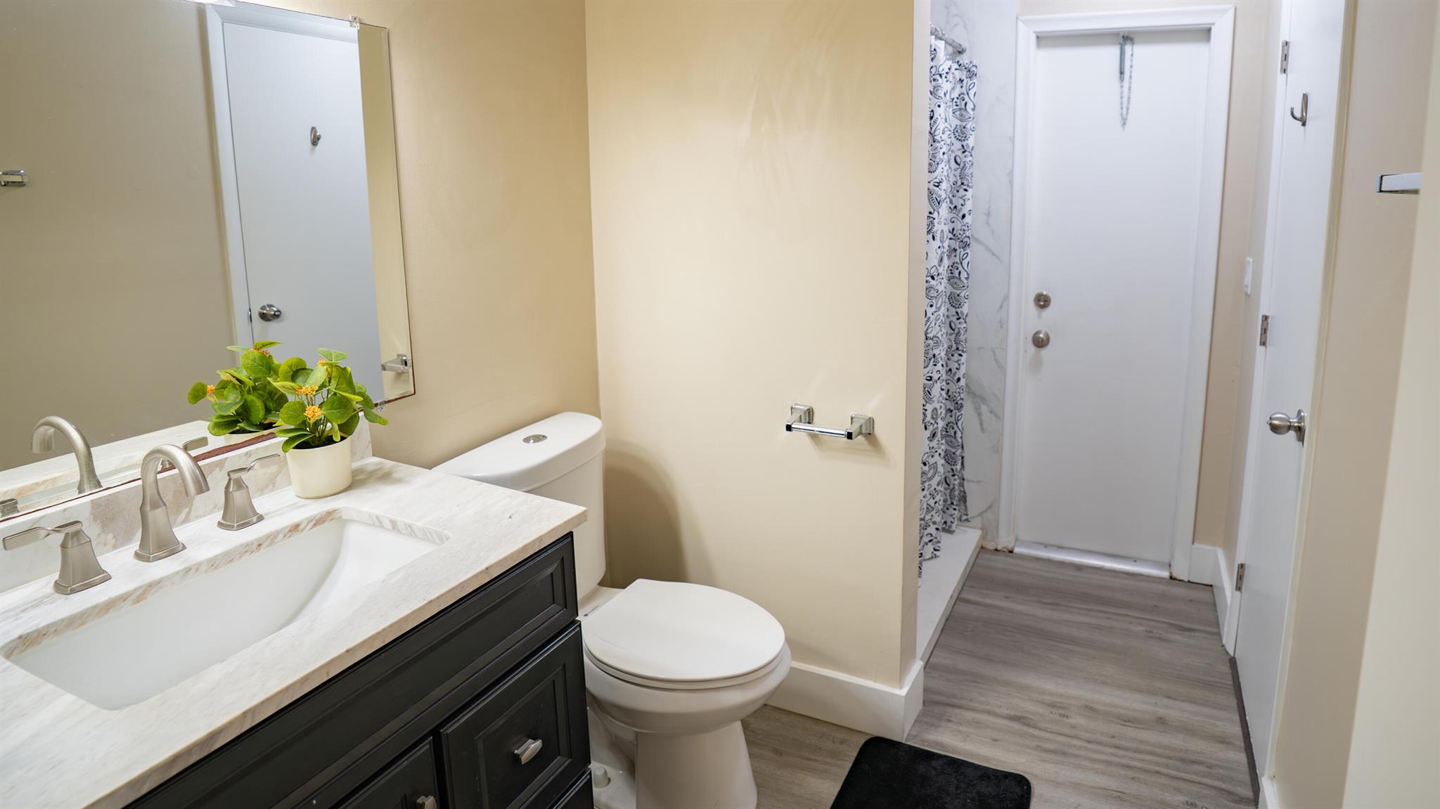 BARRWOOD - Residential