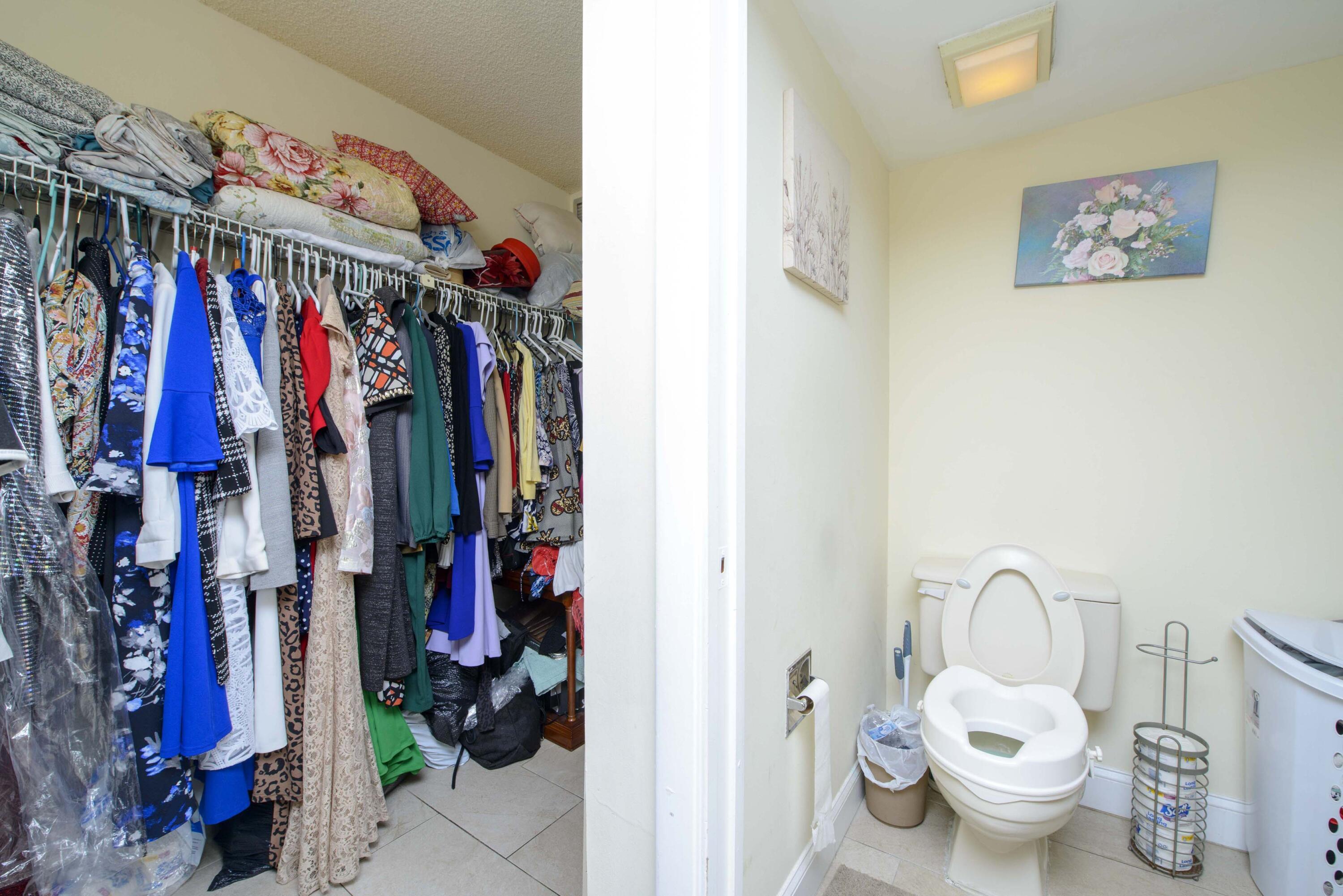 WHITEHALL VILLAGE - Residential Lease