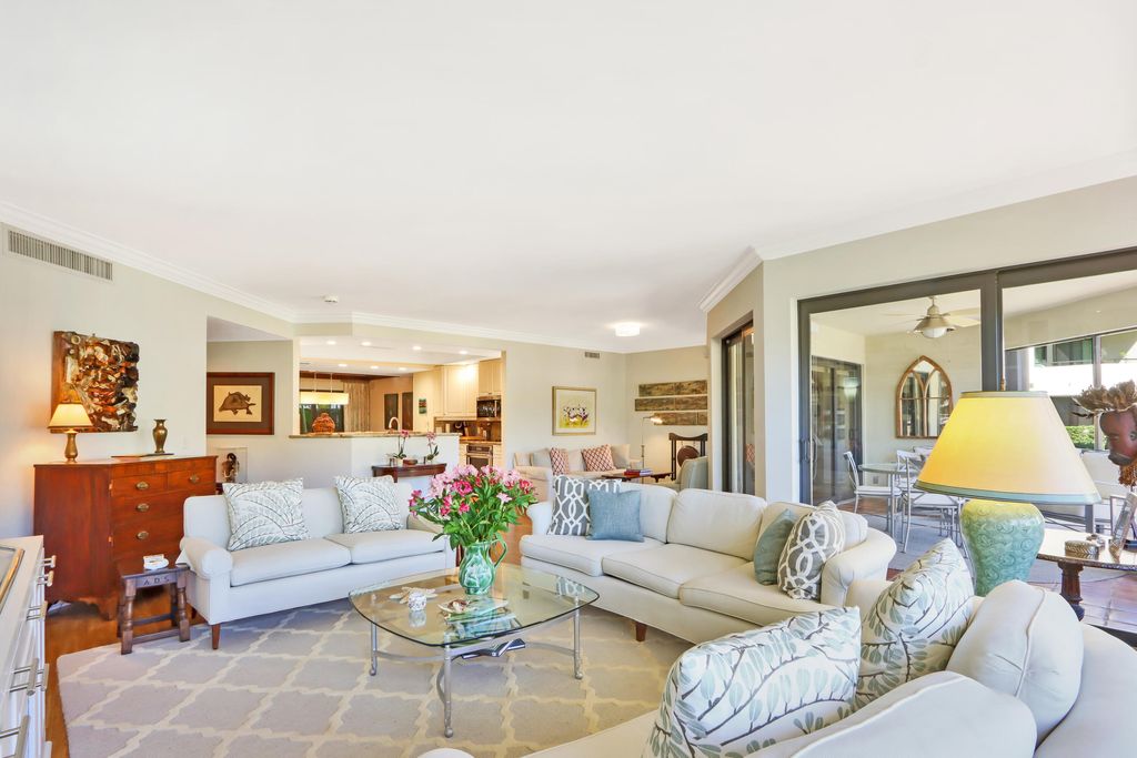 Photo of 1132 Marine Way W #E1l, North Palm Beach, FL 33408 (MLS # R10859642)