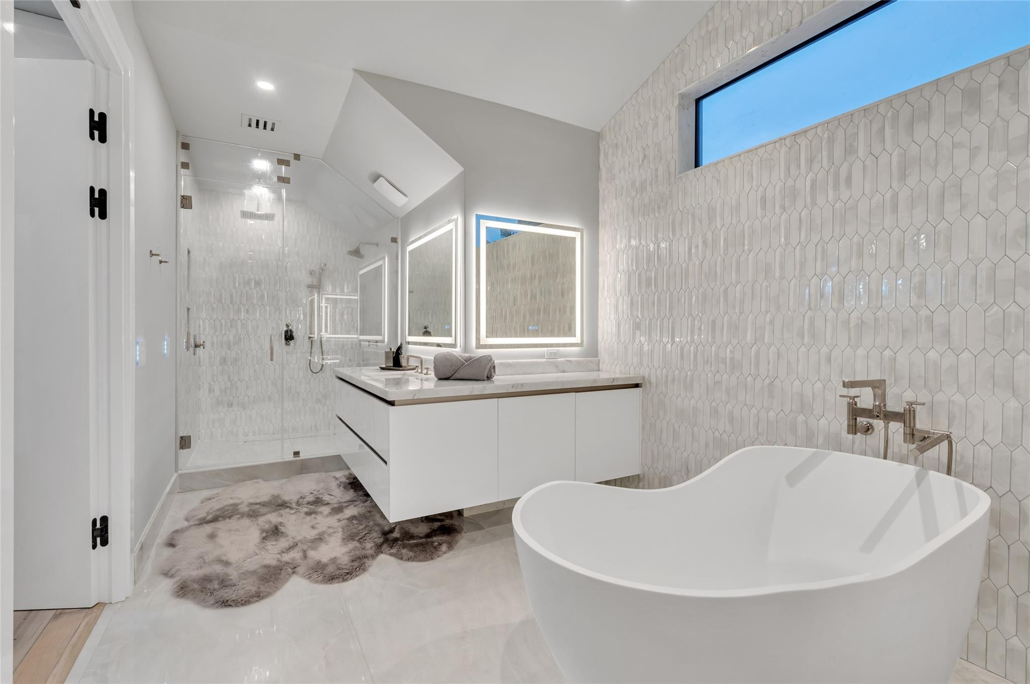 Coral Isles 15-60 B - Residential