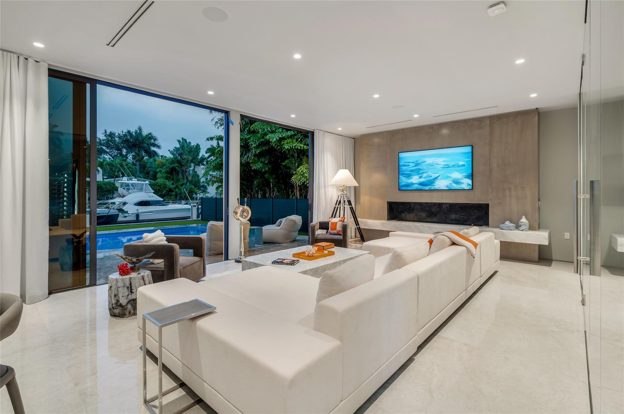 Coral Isles 15-60 B - Residential