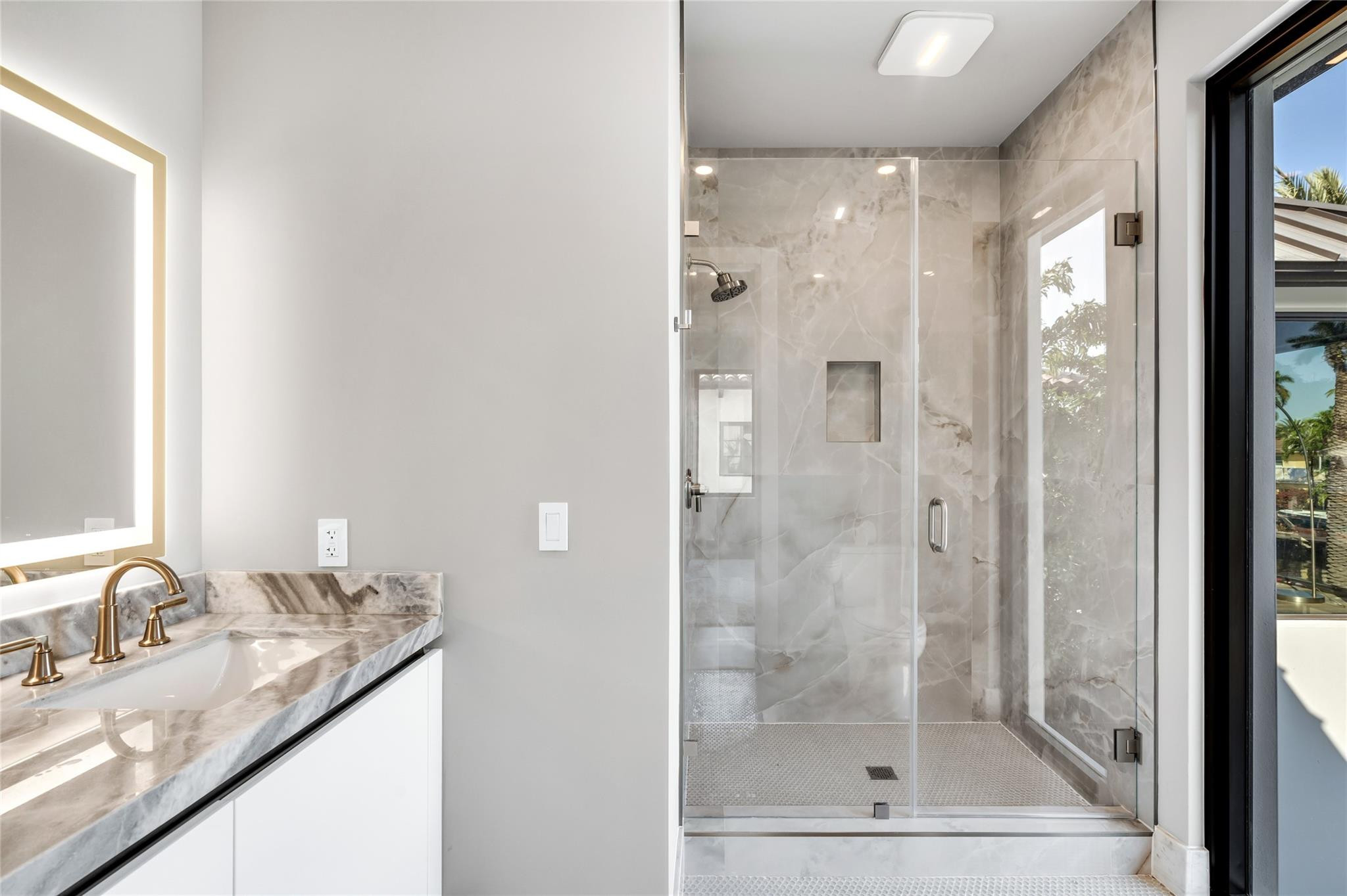 Coral Isles 15-60 B - Residential