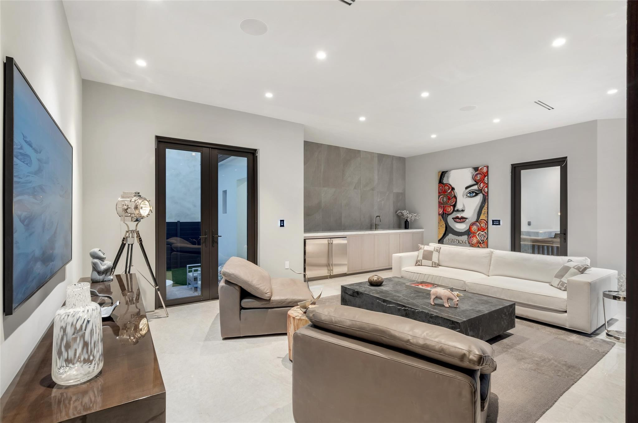 Coral Isles 15-60 B - Residential