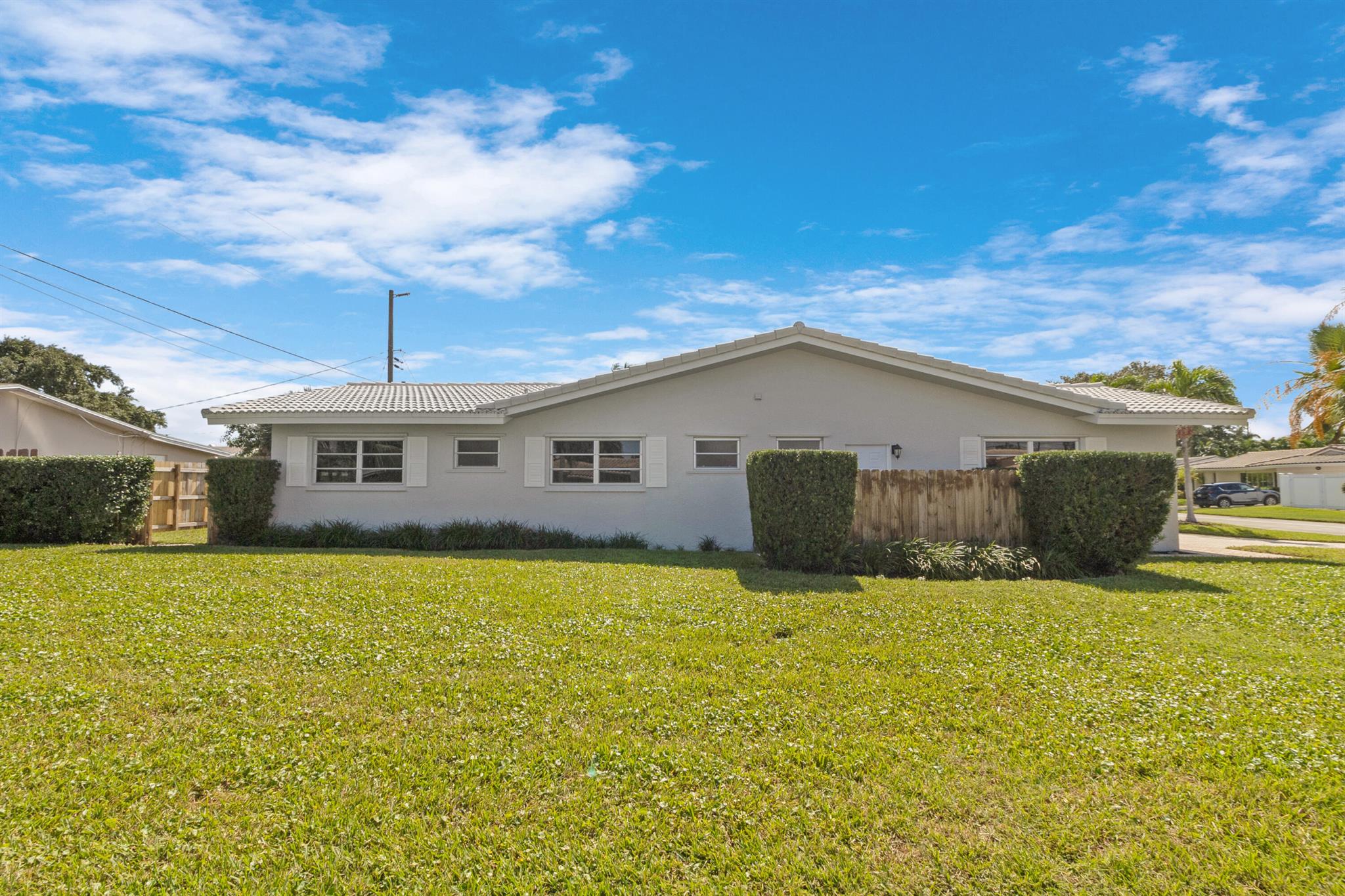 CORAL RIDGE ISLES - Residential