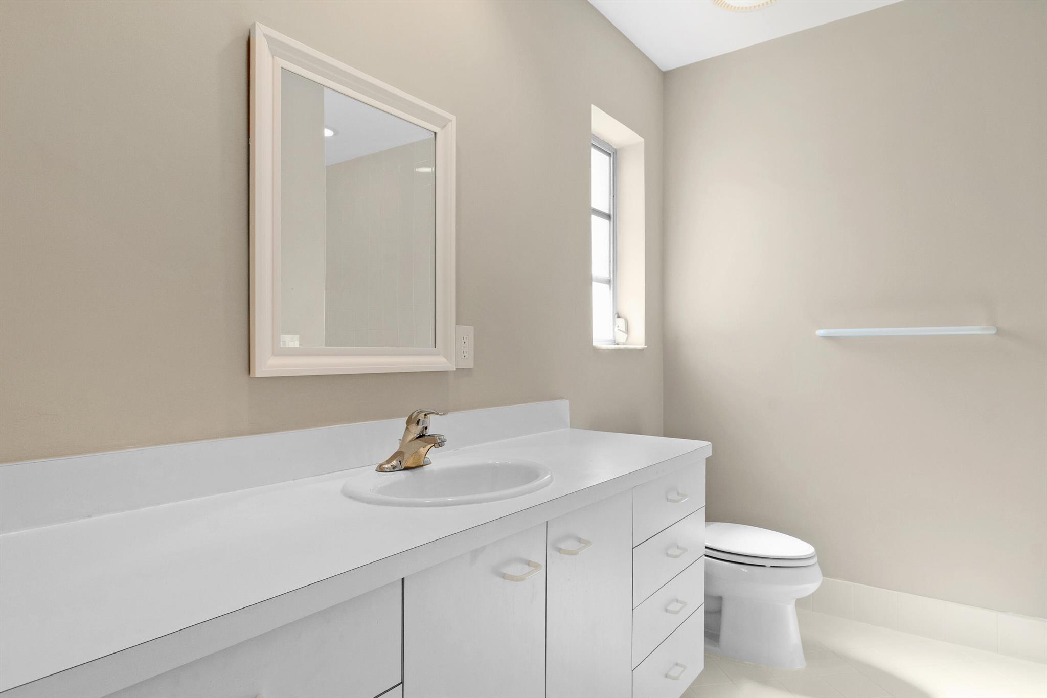 CORAL RIDGE ISLES - Residential