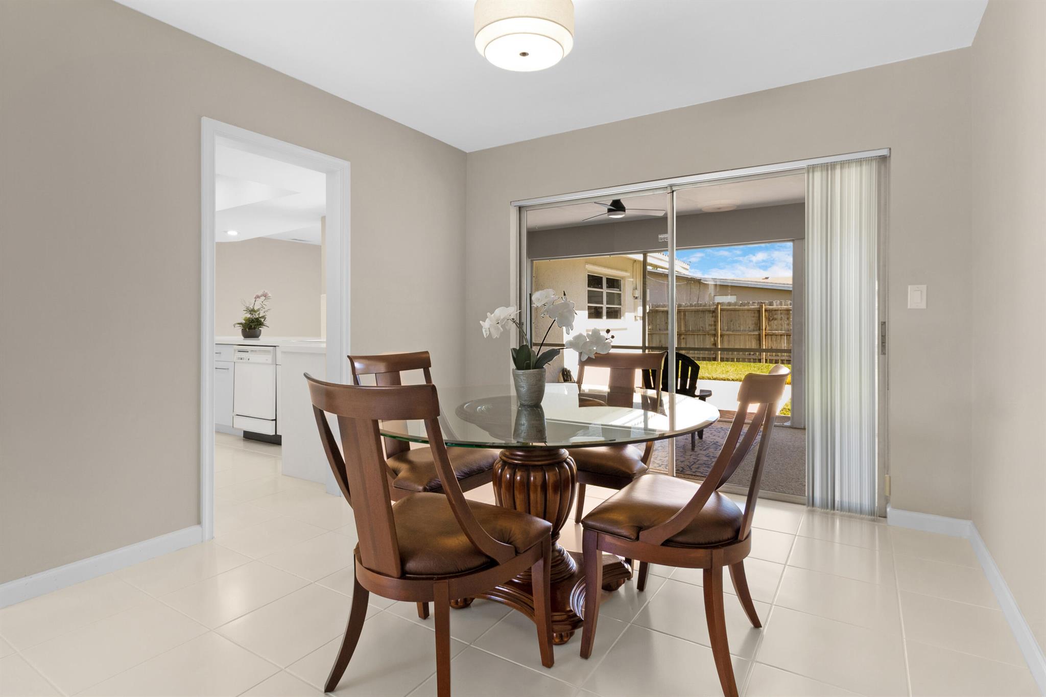 CORAL RIDGE ISLES - Residential