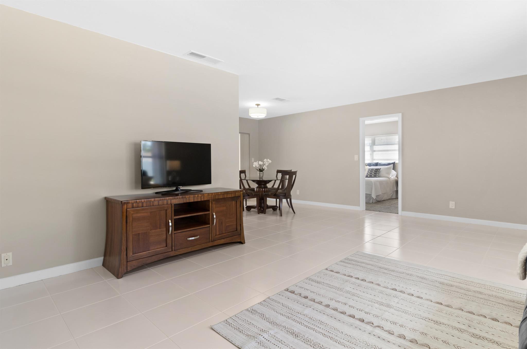 CORAL RIDGE ISLES - Residential