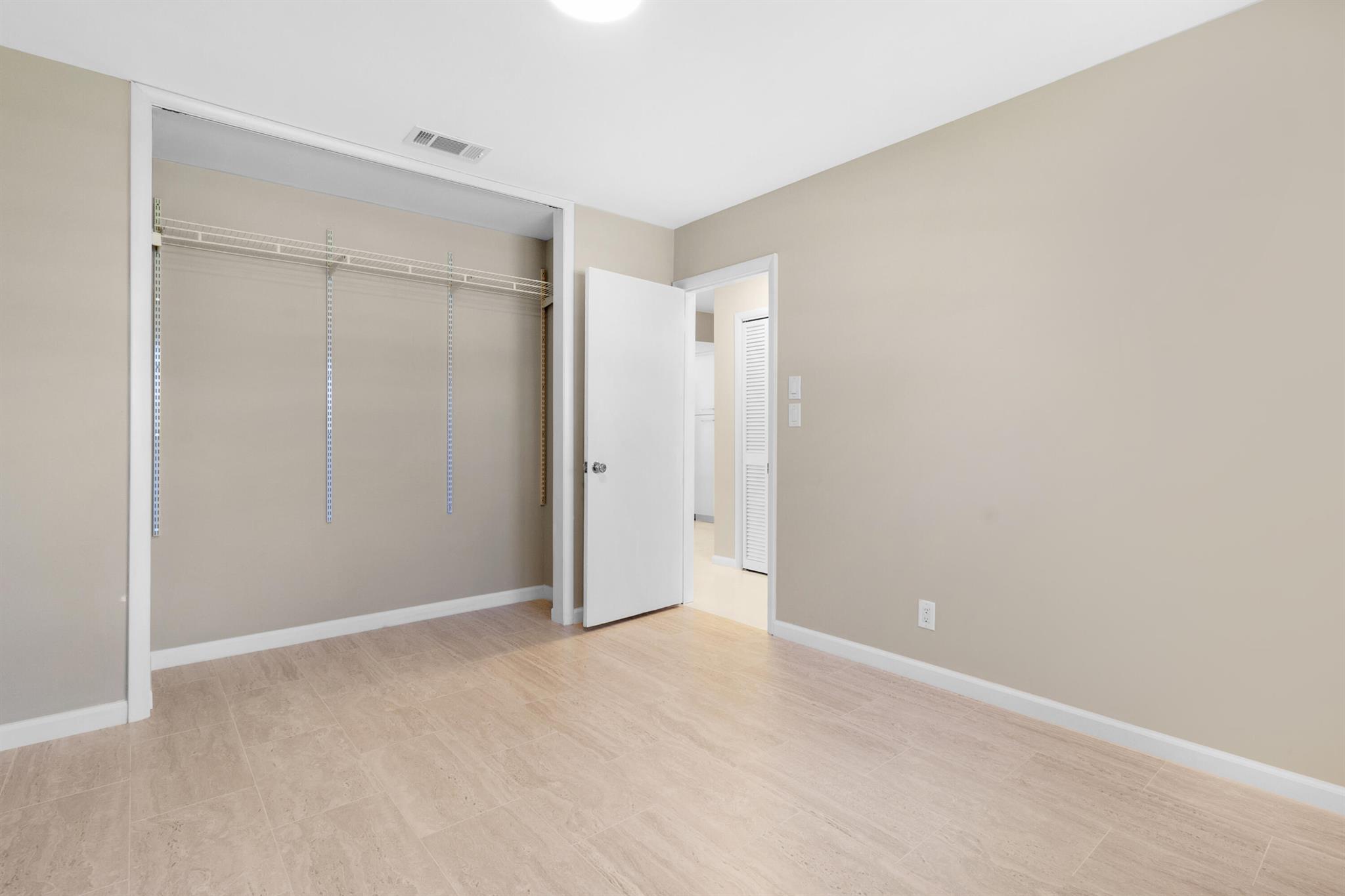 CORAL RIDGE ISLES - Residential