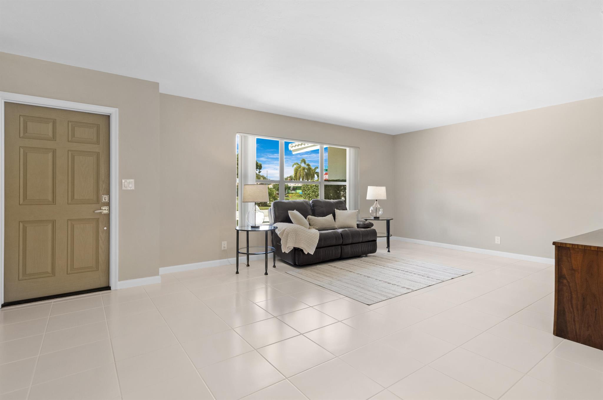 CORAL RIDGE ISLES - Residential