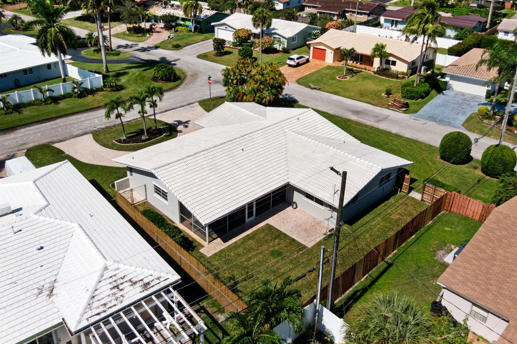 CORAL RIDGE ISLES - Residential