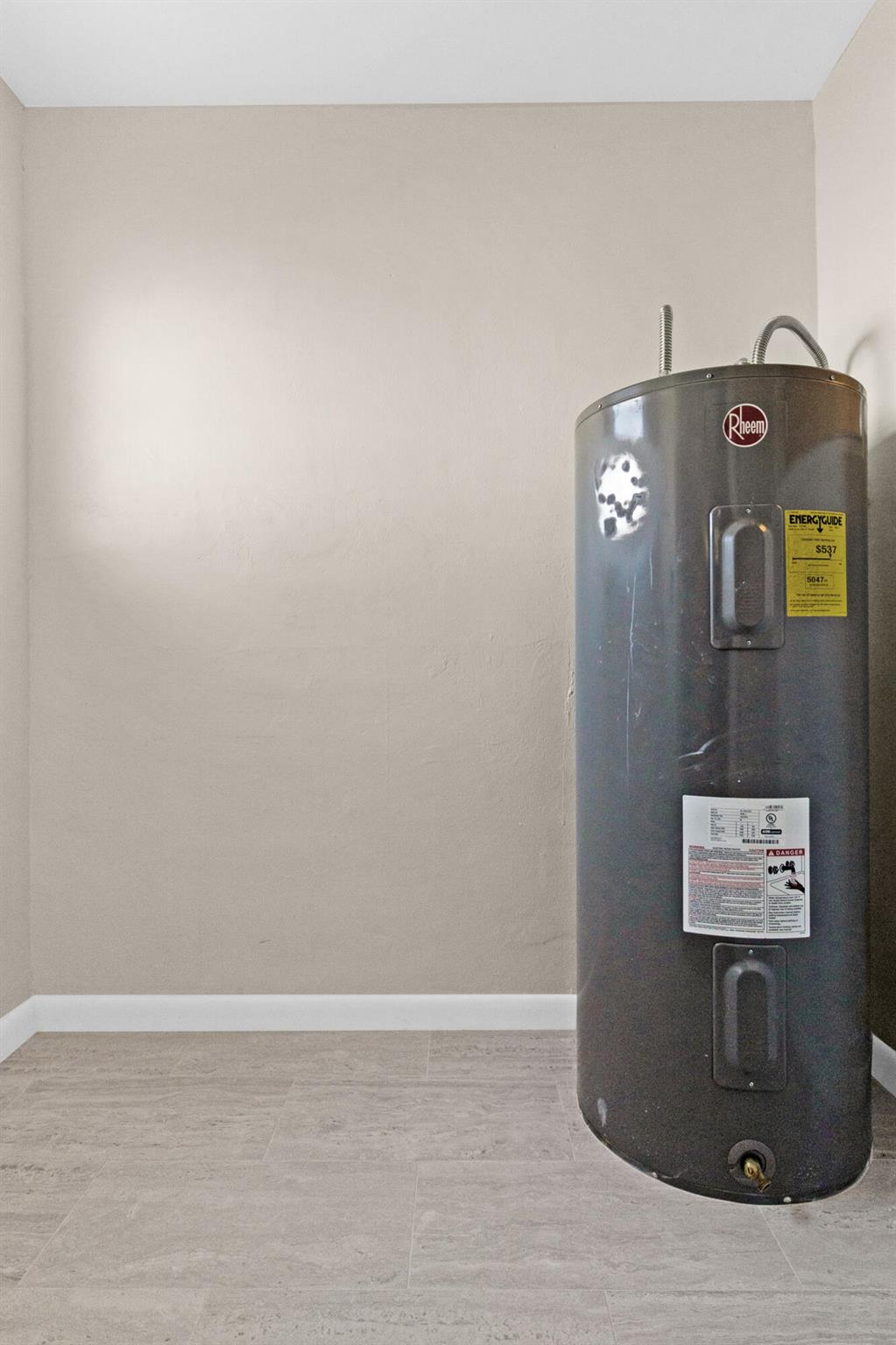 CORAL RIDGE ISLES - Residential