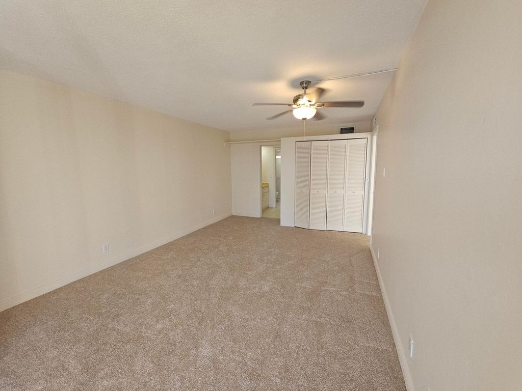 Photo of 44 Yacht Club Drive #610, North Palm Beach, FL 33408 (MLS # R10998442)