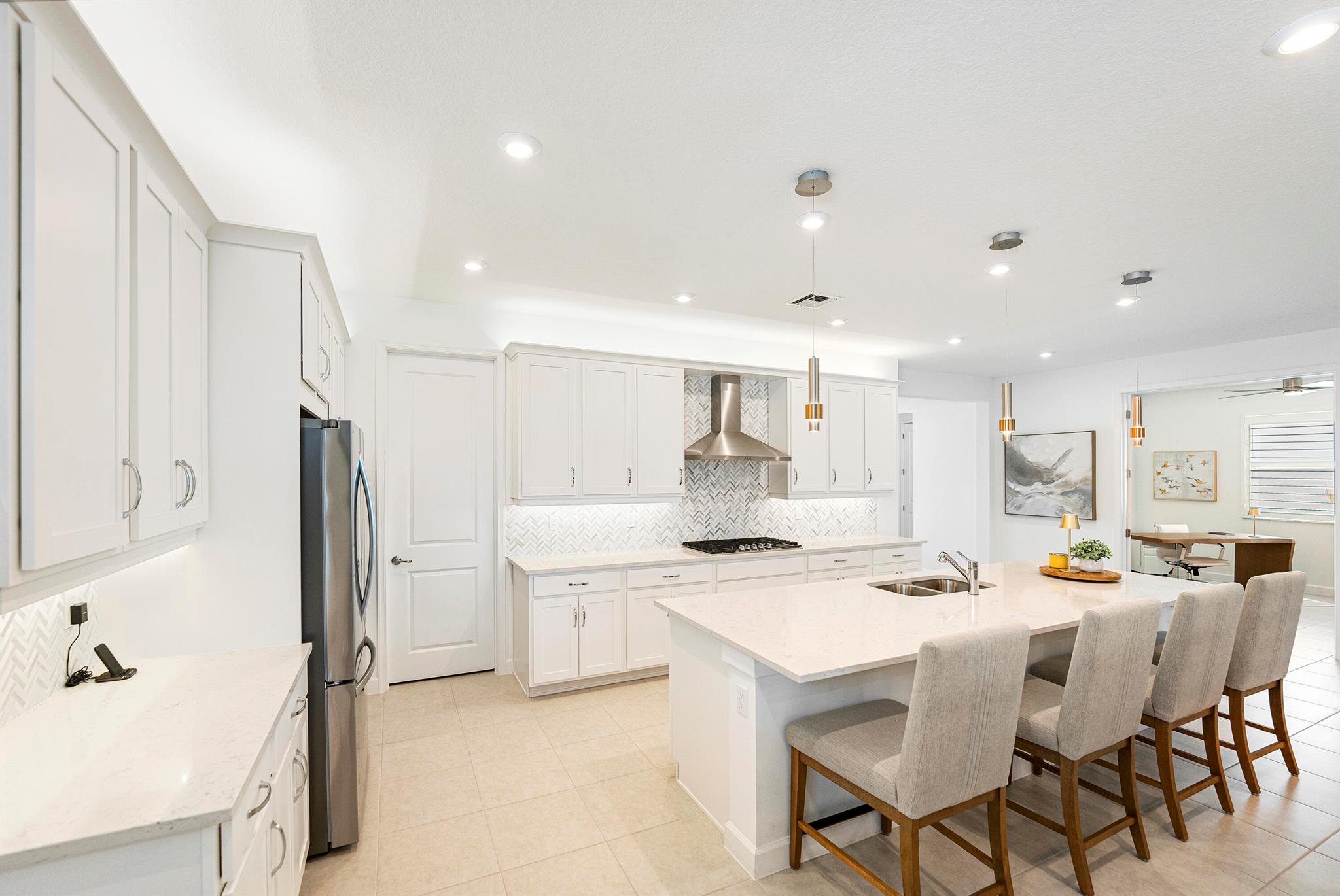 TELARO AT SOUTHERN GROVE - Residential