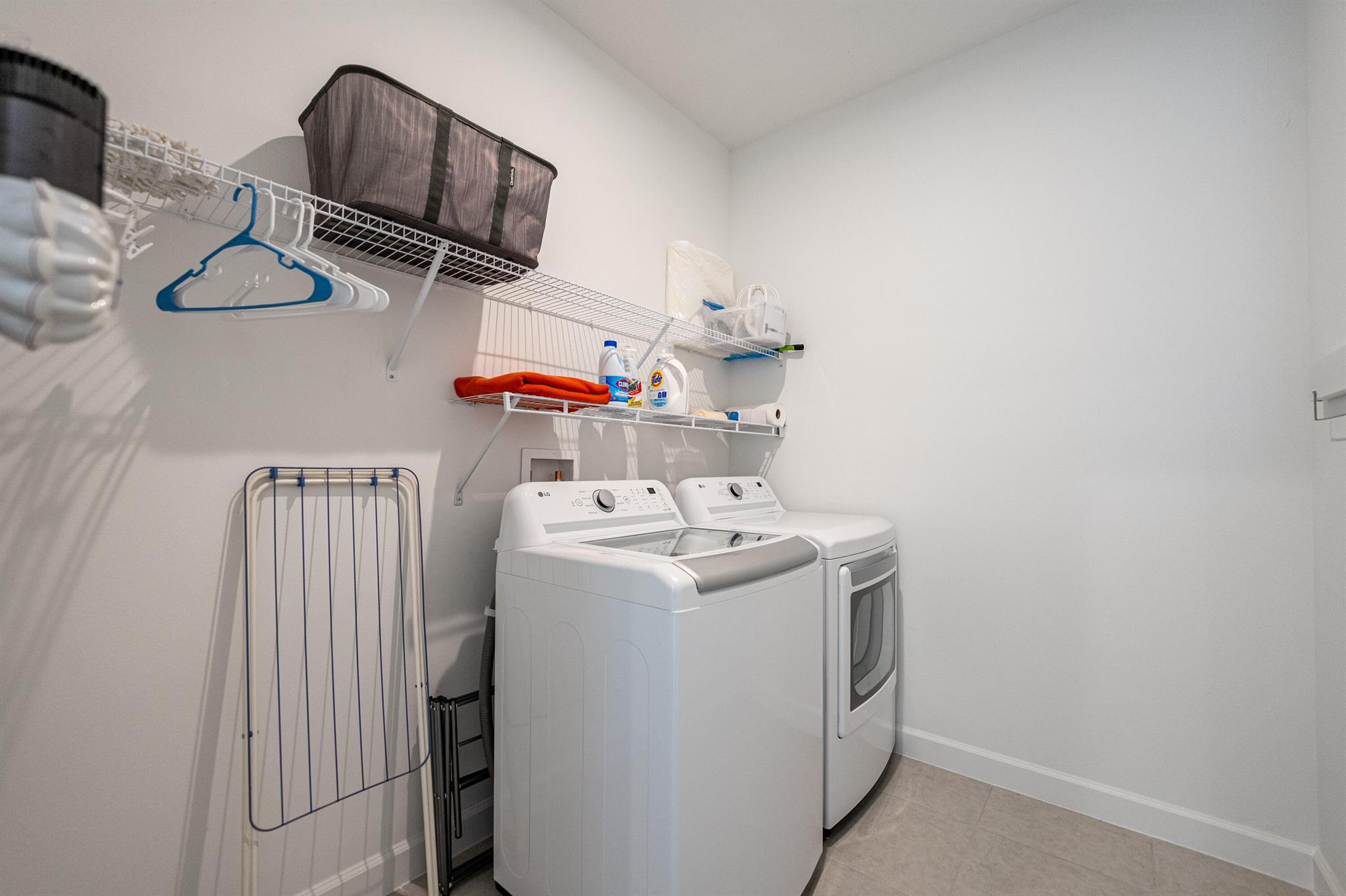 TELARO AT SOUTHERN GROVE - Residential