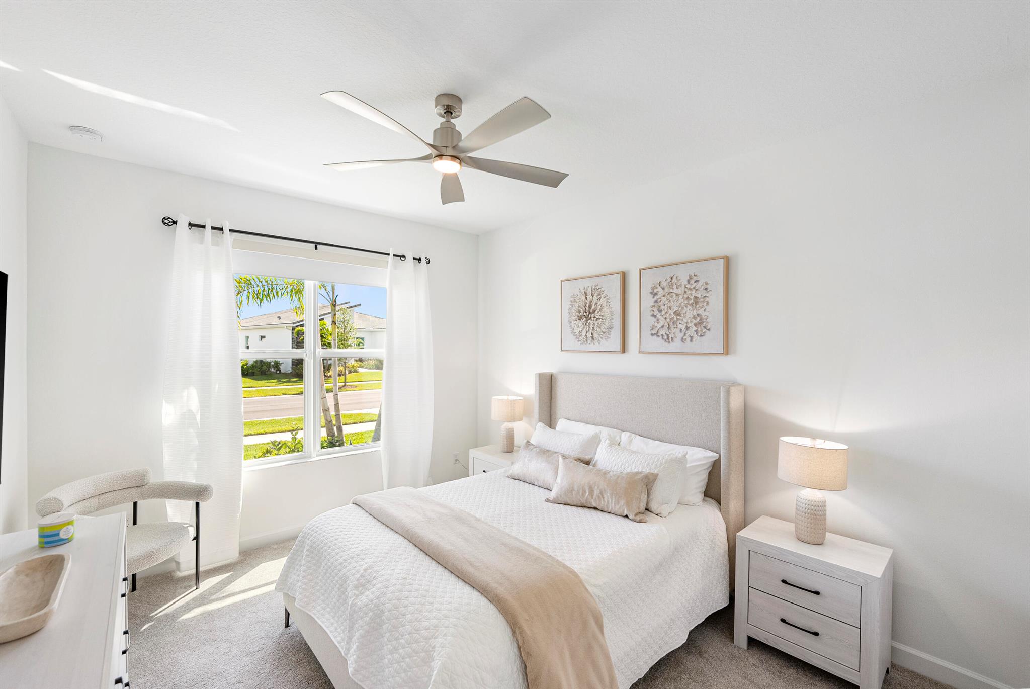 TELARO AT SOUTHERN GROVE - Residential