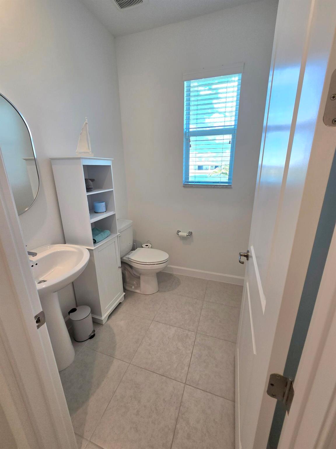 TELARO AT SOUTHERN GROVE - Residential