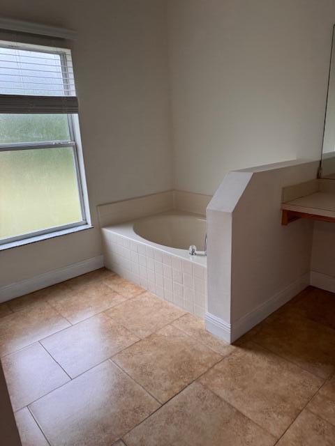 PORT ST LUCIE-SECTION 04- - Residential Lease