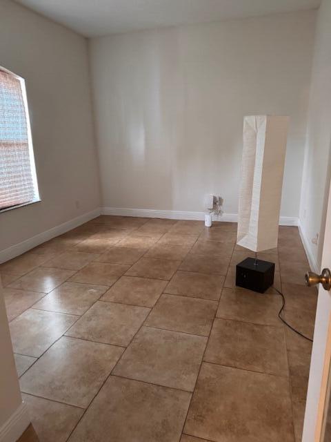 PORT ST LUCIE-SECTION 04- - Residential Lease