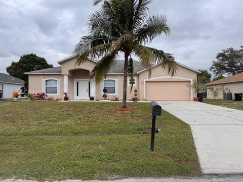 237 SW Grove Avenue Port St Lucie FL 34983