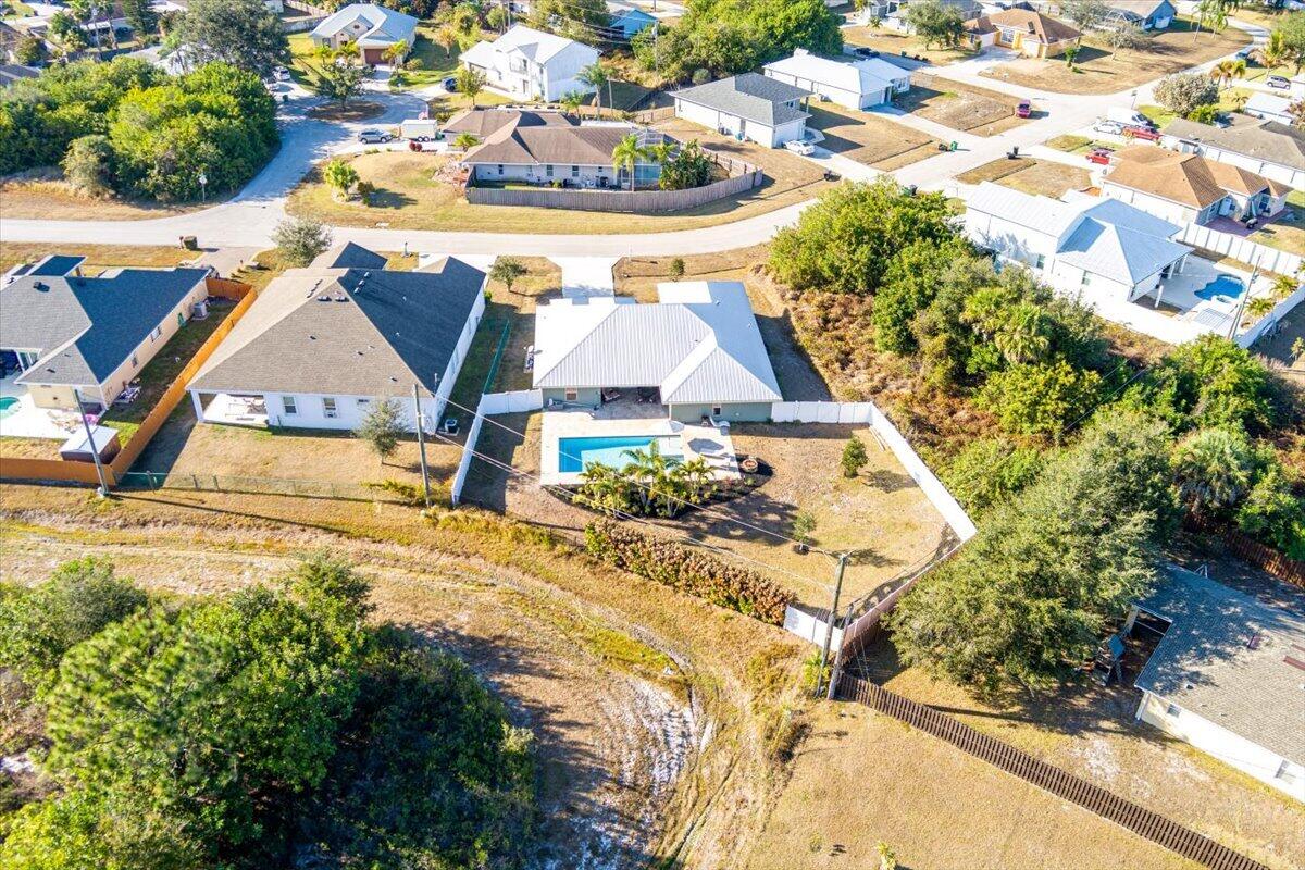 PORT ST LUCIE SECTION 33 - Residential