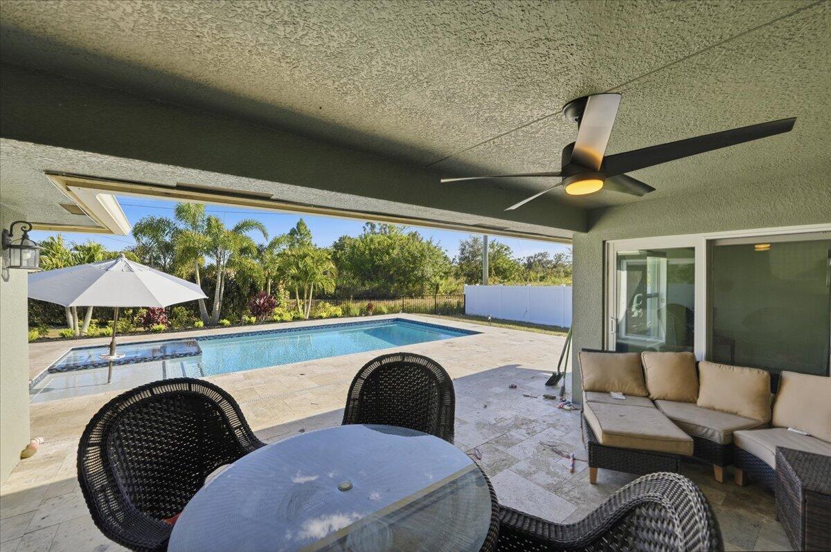 PORT ST LUCIE SECTION 33 - Residential