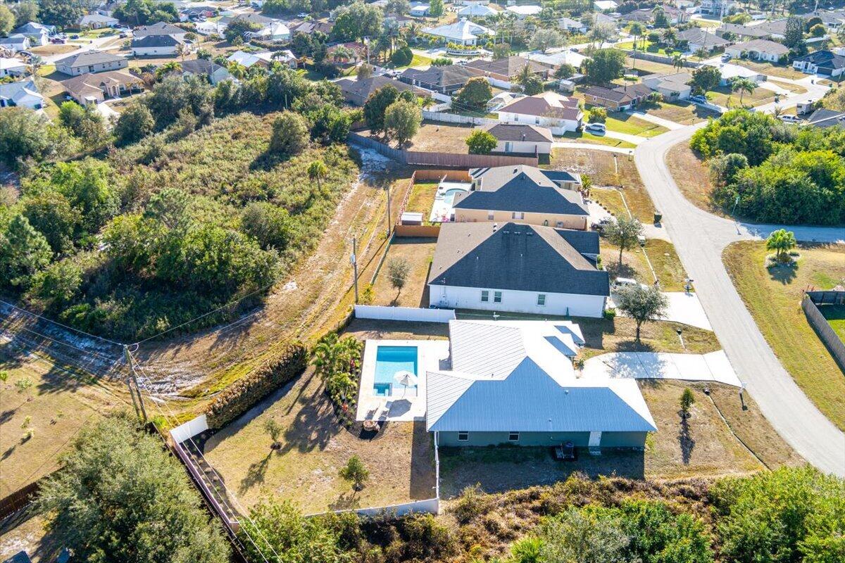 PORT ST LUCIE SECTION 33 - Residential