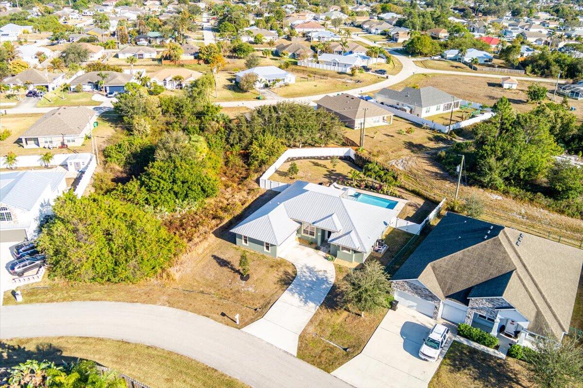 PORT ST LUCIE SECTION 33 - Residential