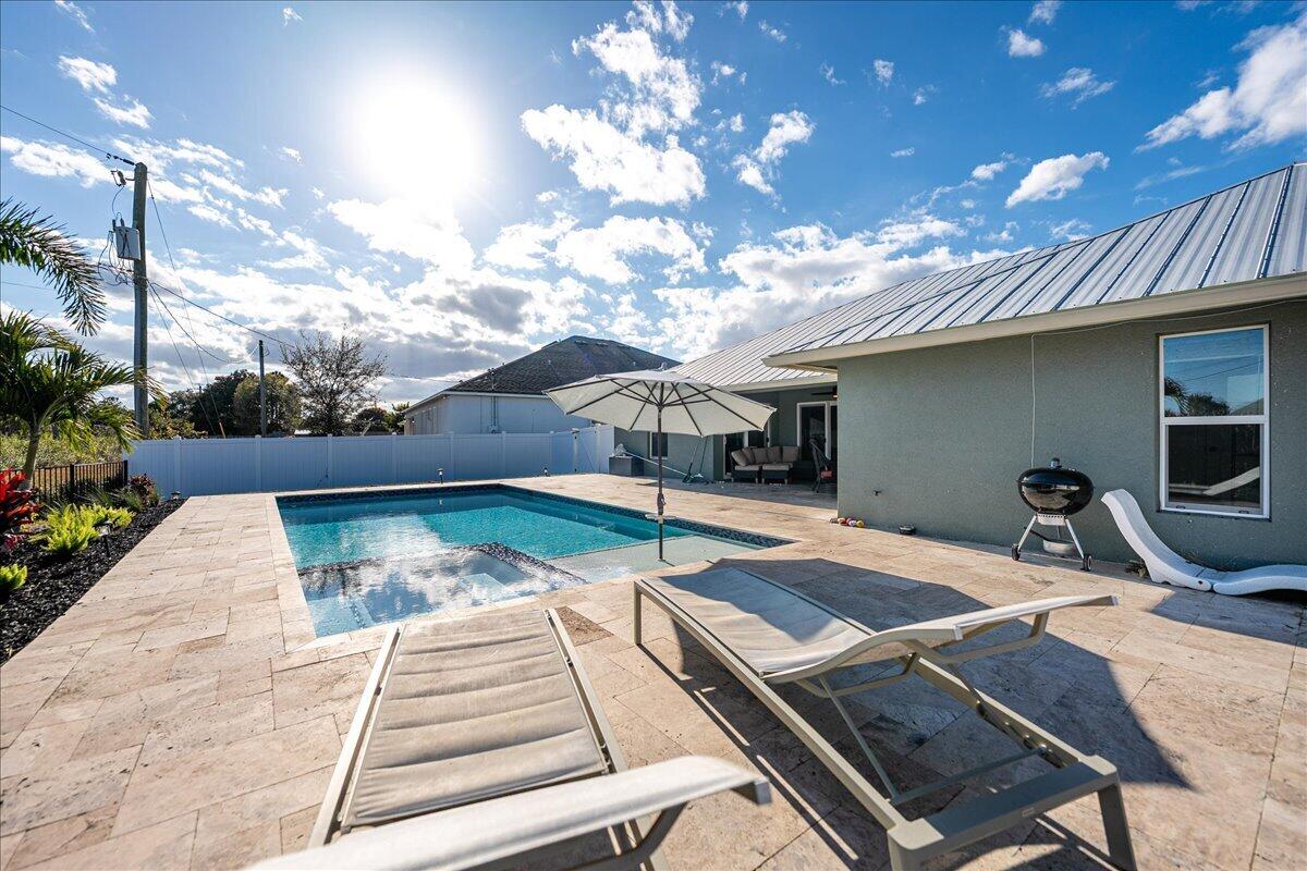 PORT ST LUCIE SECTION 33 - Residential