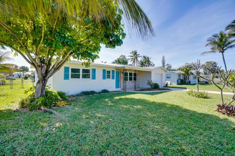 A home in Hutchinson Island