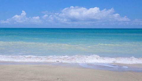 A home in Hutchinson Island