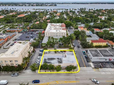 2730 S Dixie Highway 4 West Palm Beach FL 33401