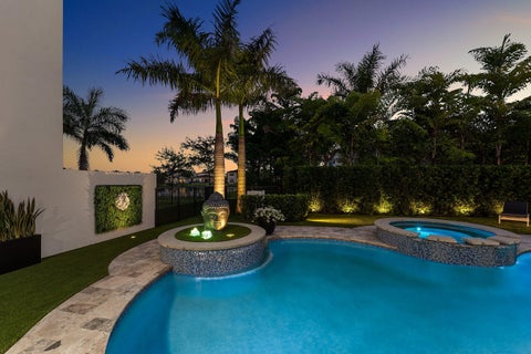 Tiny photo for 17056 Cappuccino Way, Boca Raton, FL 33496 (MLS # B26082663)