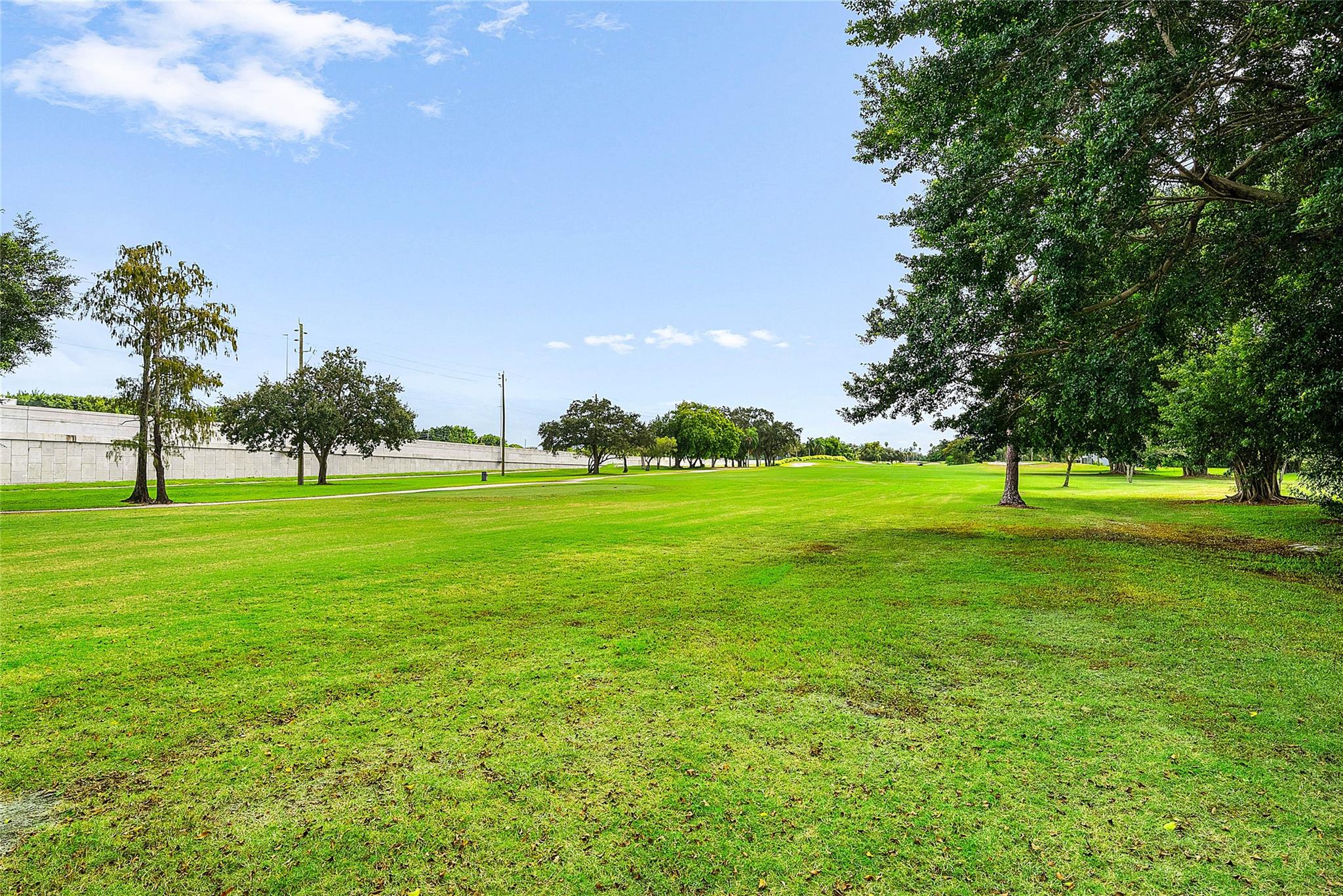 FAIRFIELDS LACUNA 3 - Residential Lease