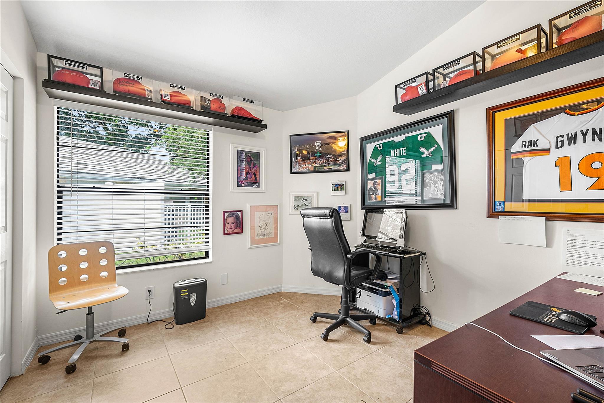 FAIRFIELDS LACUNA 3 - Residential Lease