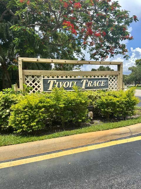 Tiny photo for 588 Trace Circle #211, Deerfield Beach, FL 33441 (MLS # B26050595)