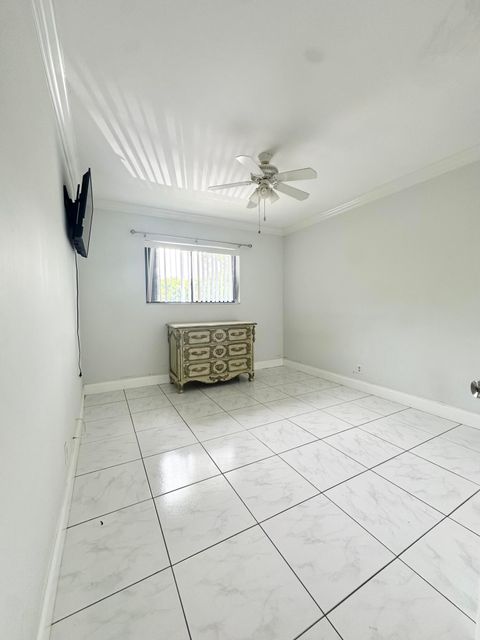 Tiny photo for 588 Trace Circle #211, Deerfield Beach, FL 33441 (MLS # B26050595)