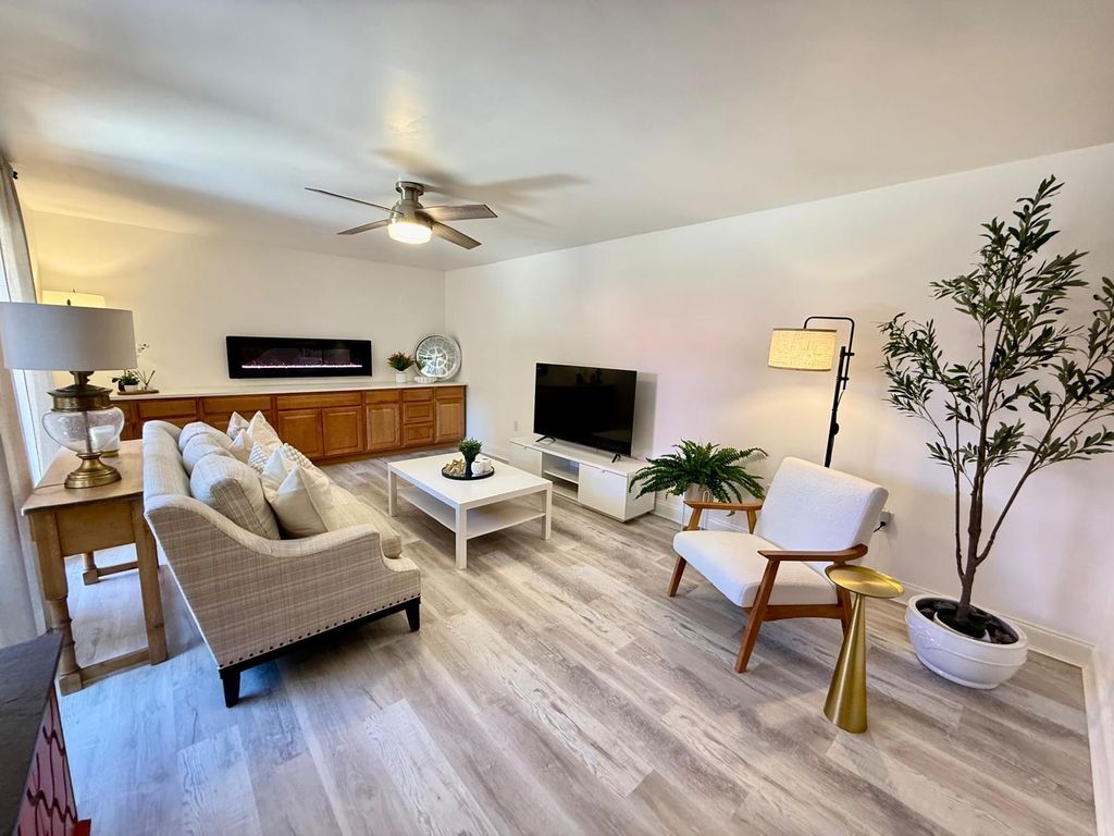 Photo of 2911 SW 22nd Circle #37A, Delray Beach, FL 33445 (MLS # F10507641)