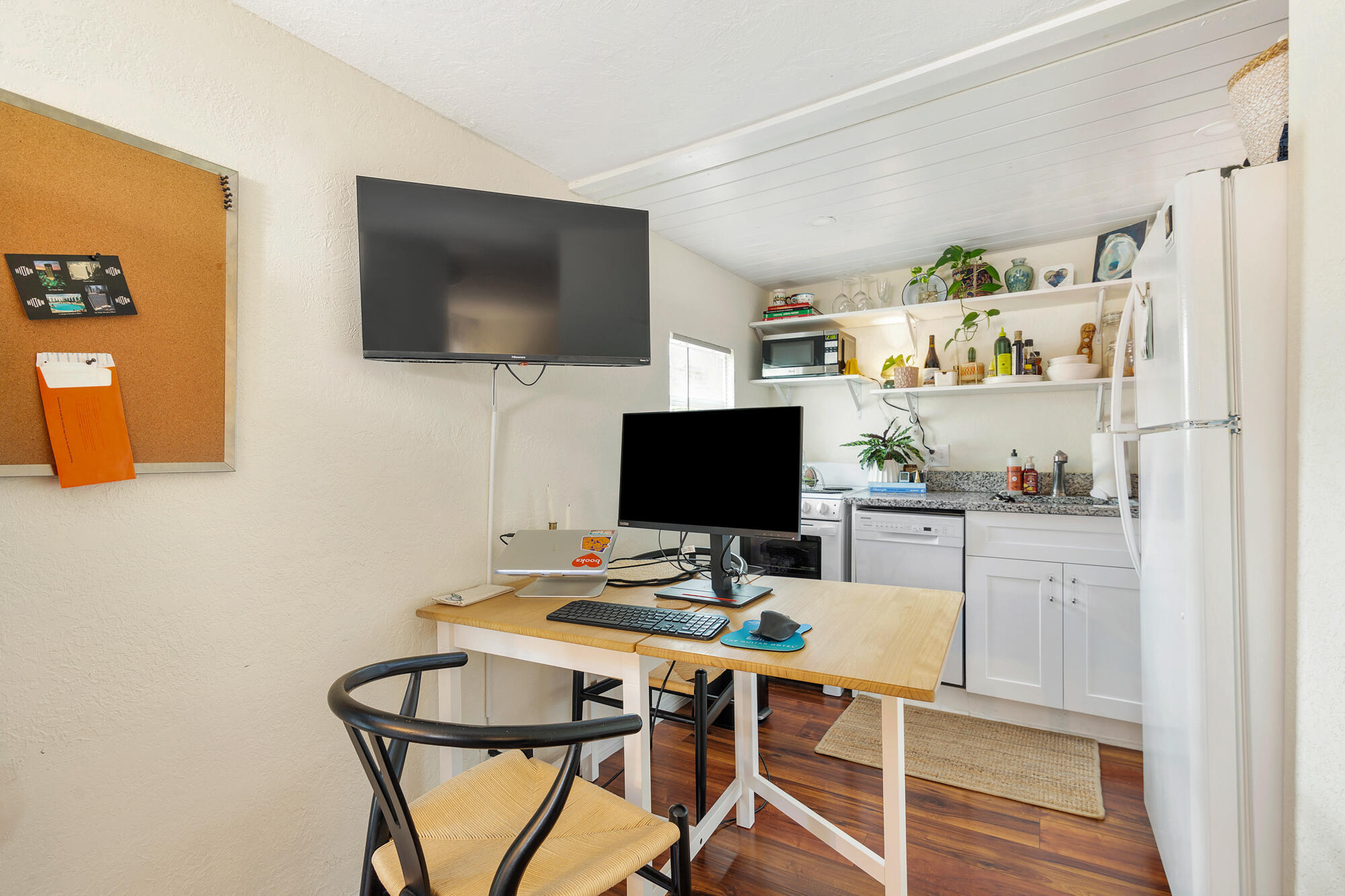 MOSS & HEISLER - Residential