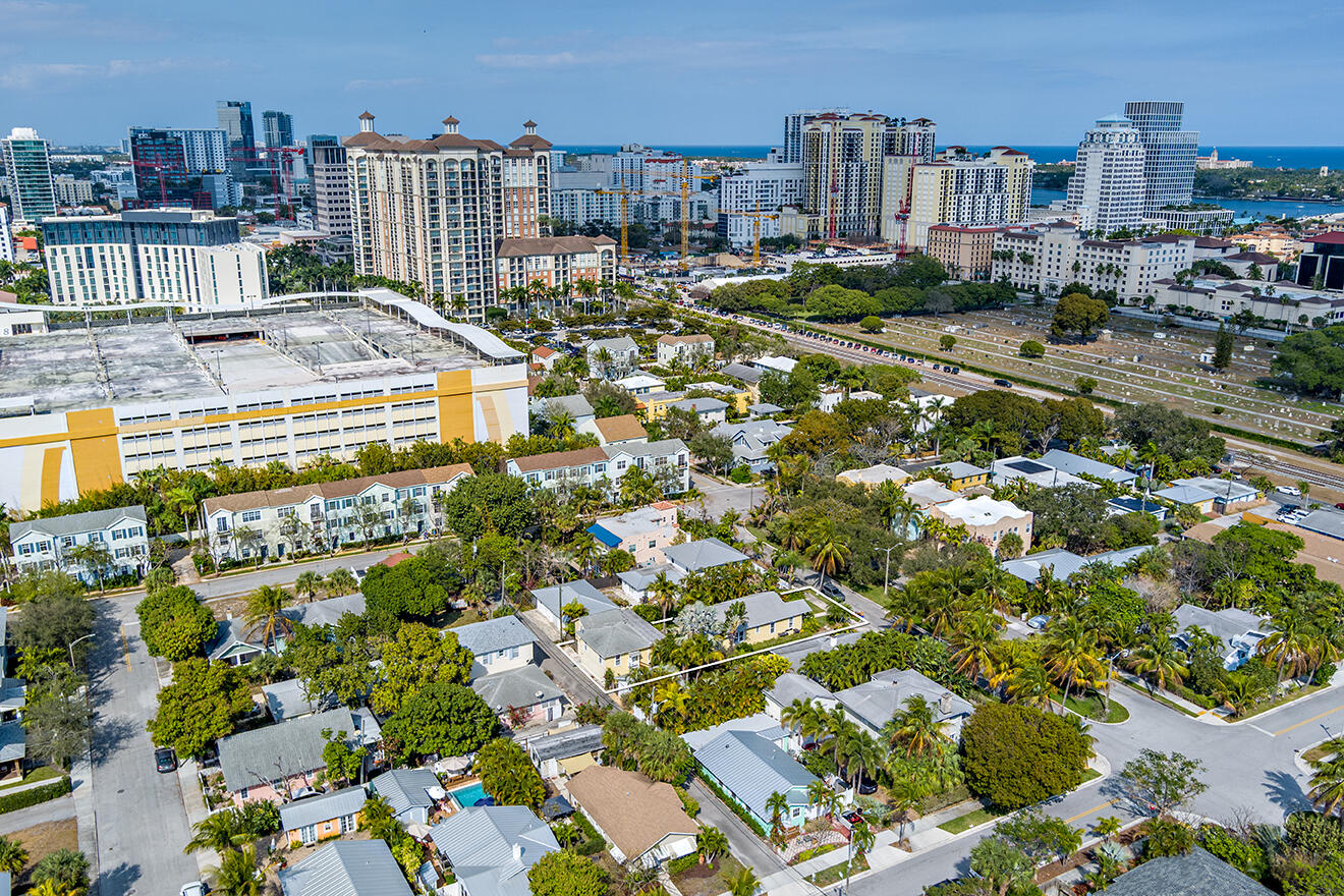 MOSS & HEISLER - Residential