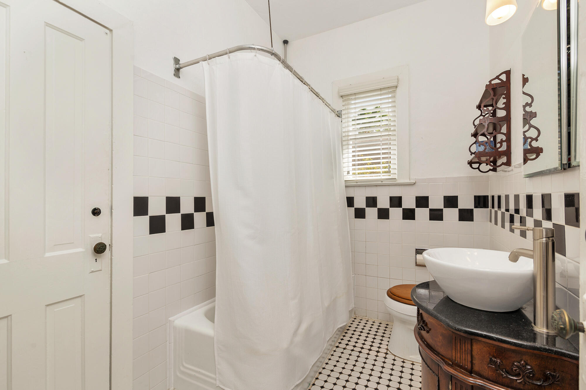 MOSS & HEISLER - Residential