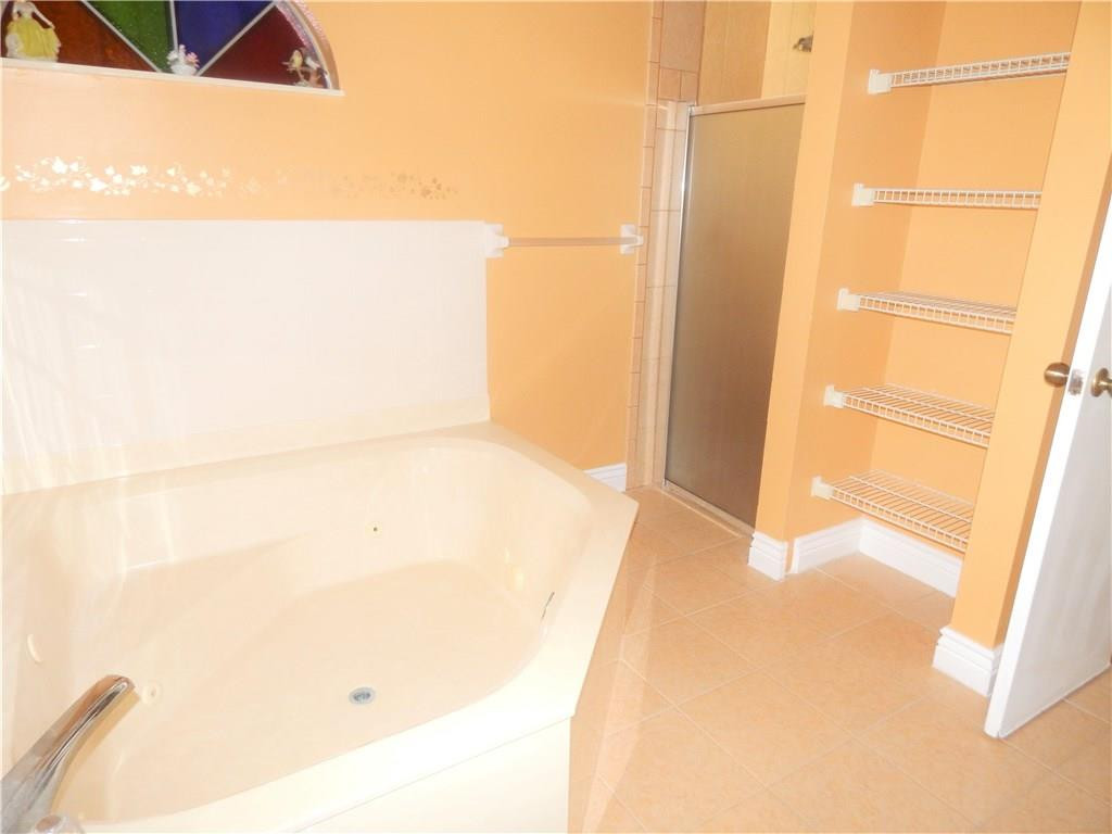 Springs Gateway 127-17 B - Residential Lease