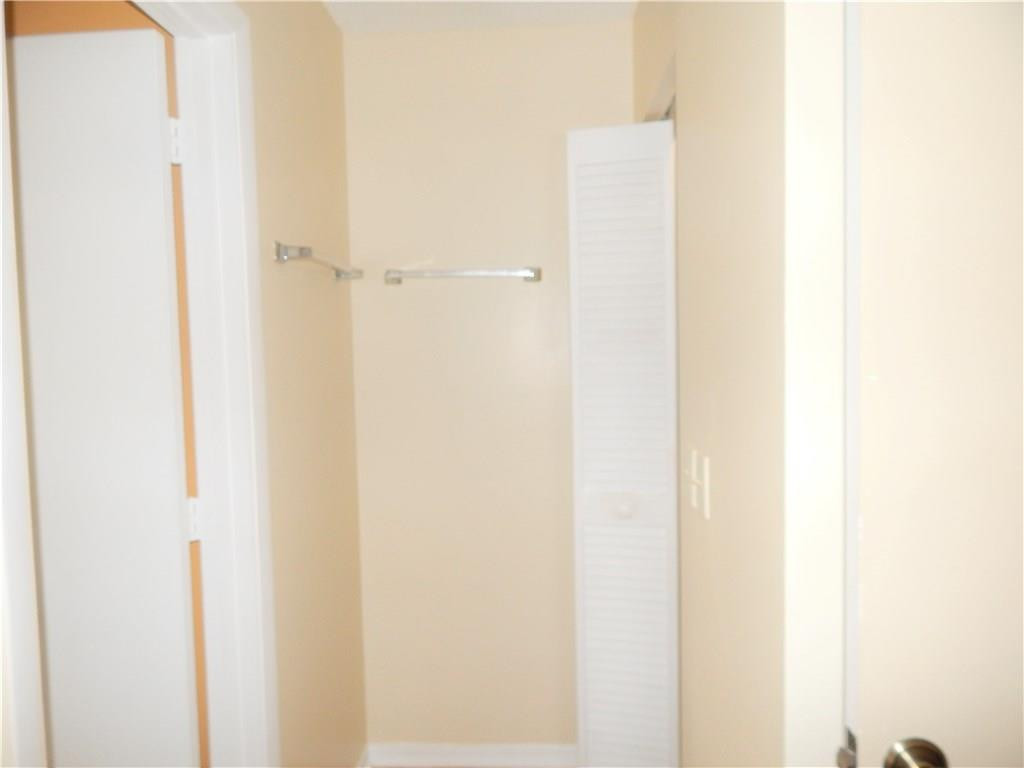 Springs Gateway 127-17 B - Residential Lease