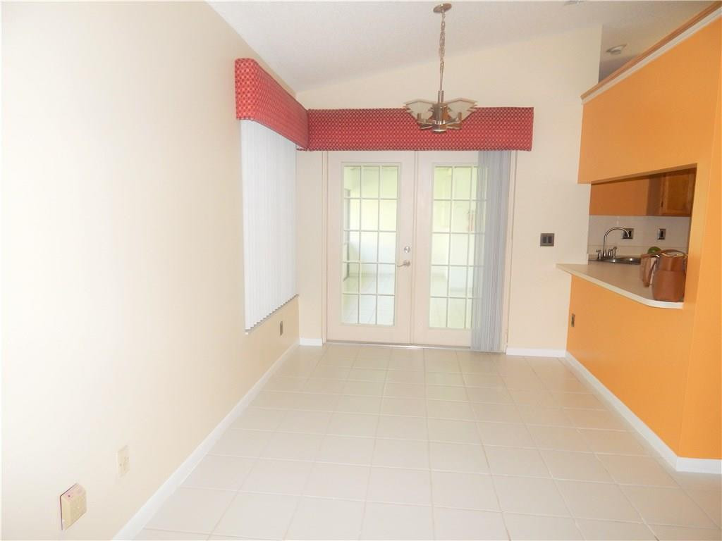 Springs Gateway 127-17 B - Residential Lease