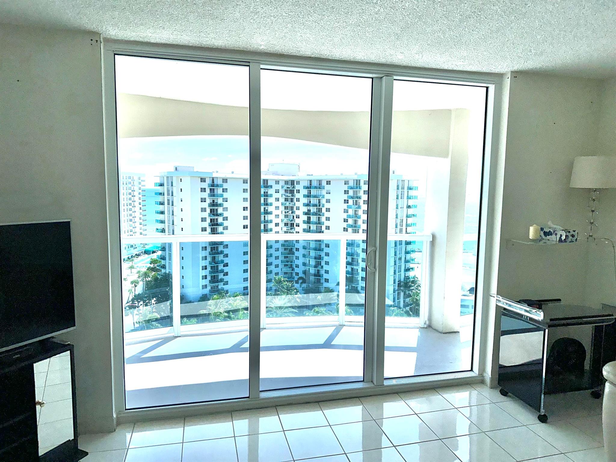 3800 S Ocean Drive 1516