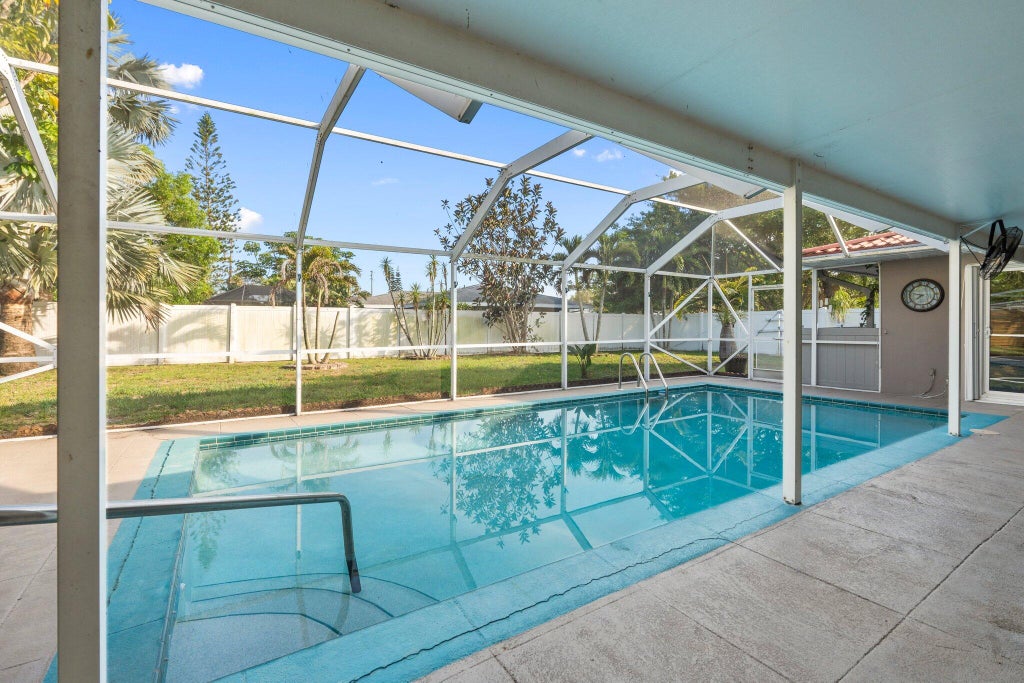 Photo of 184 NE Caprona Avenue, Port Saint Lucie, FL 34983 (MLS # R11096405)