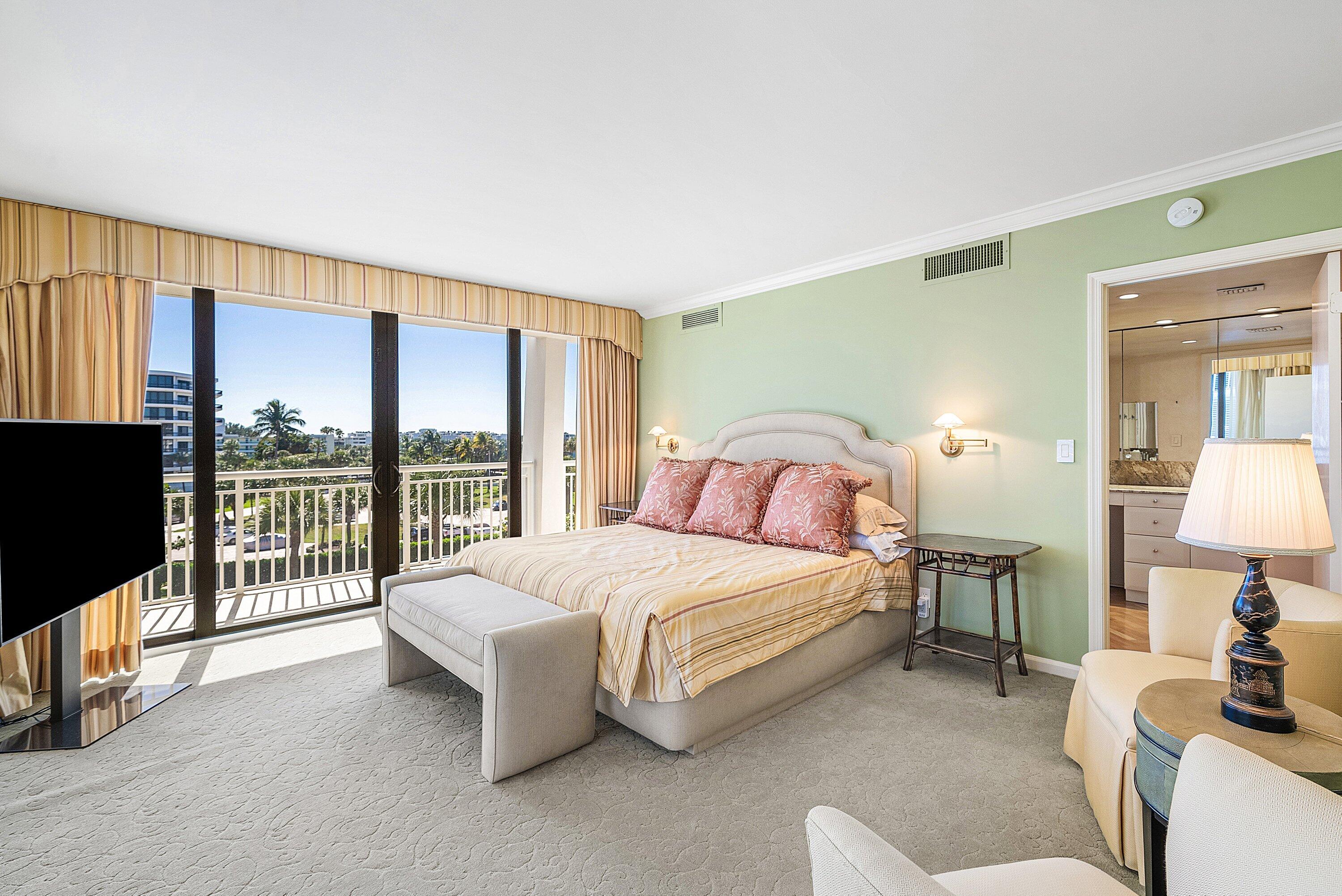 TWENTY SIX HUNDRED CONDO - Residential